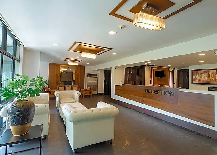 B2 - Srinakarin 3* Bangkok