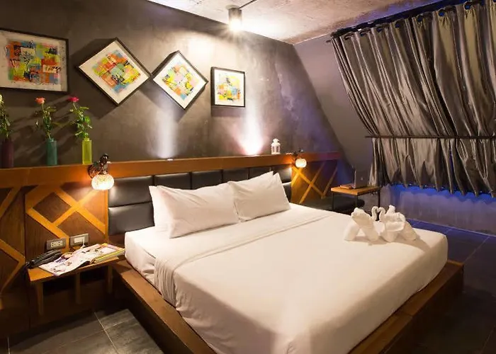 Hotel B2 - Srinakarin 3*