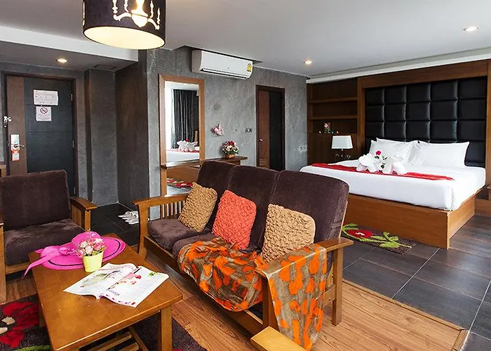 Hotel B2 - Srinakarin 3*